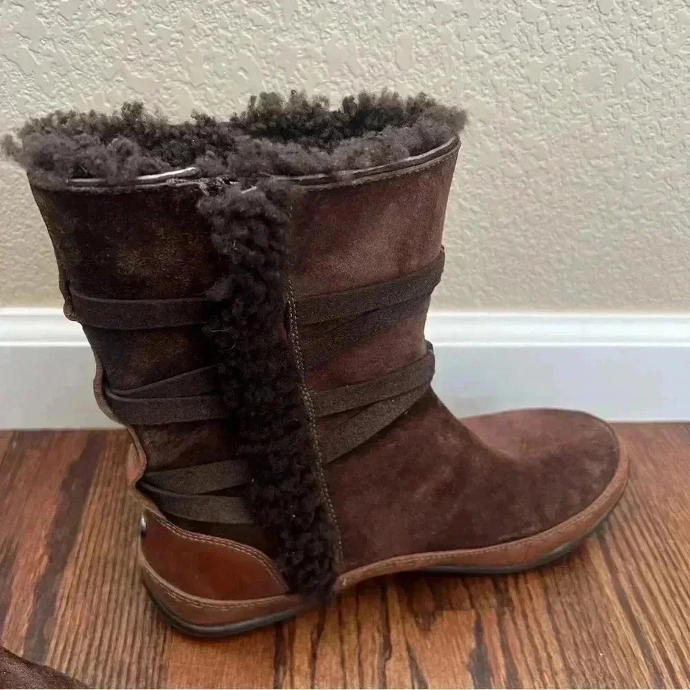 The North Face Isabel II Winter Boots Women’s Size 9 Brown Leather Side Zip